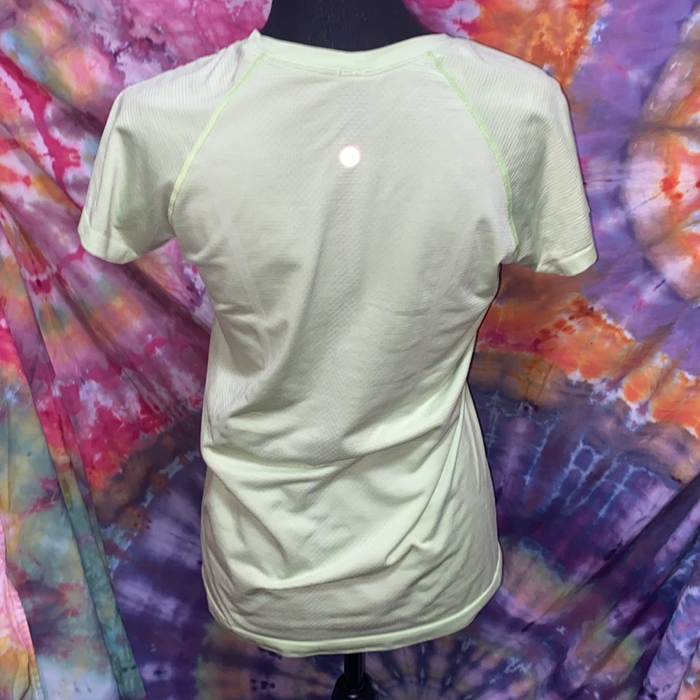 NEW LULULEMON SWIFTLY TECH ATHLETIC SHORT SLEEVE SHIRT🖤